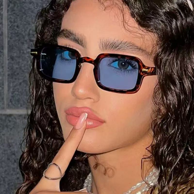 Vintage Inspired Square Frame Sunglasses Stornfield