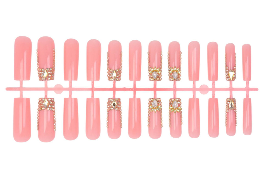 Nail art set with glamorous rhinestone accents Stornfield