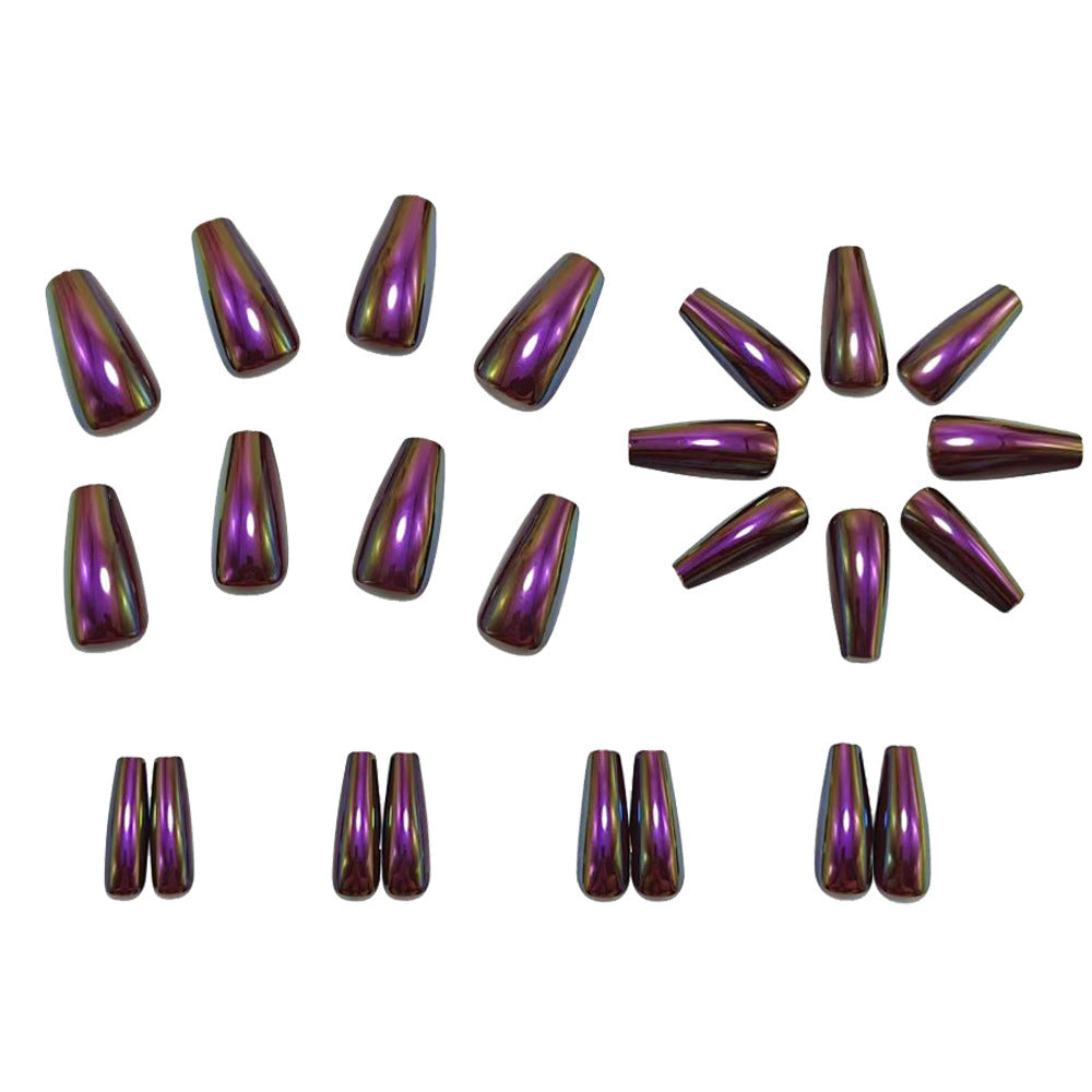 High-gloss nail art Stornfield