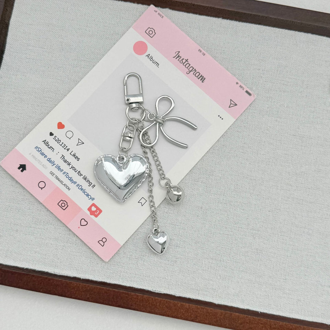 Heart-Shaped Pendant Keychain Stornfield
