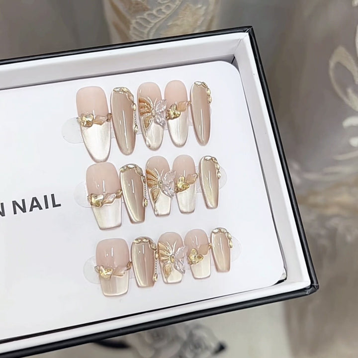Artistic Floral-Designed Press-On Nails Stornfield