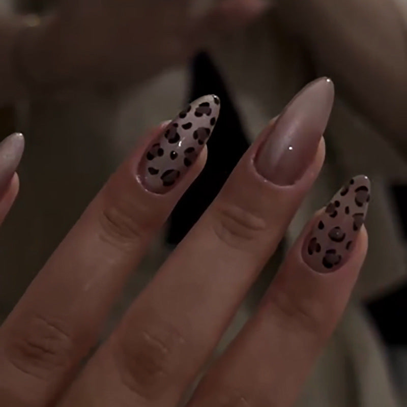 Elegant Stiletto Nail Extensions with Leopard Print Stornfield