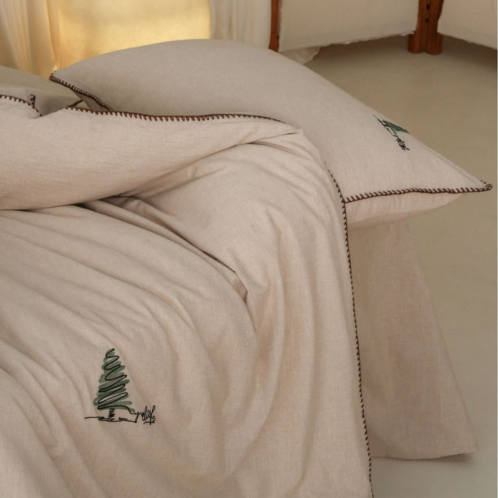 Stonewashed Cotton Duvet Cover Set with Blanket-Stitch Edge and Mini Tree Embroidery