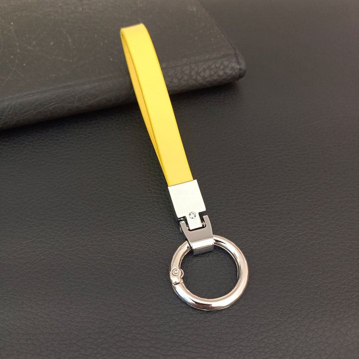 Elegant Leather Keychain Holder Stornfield