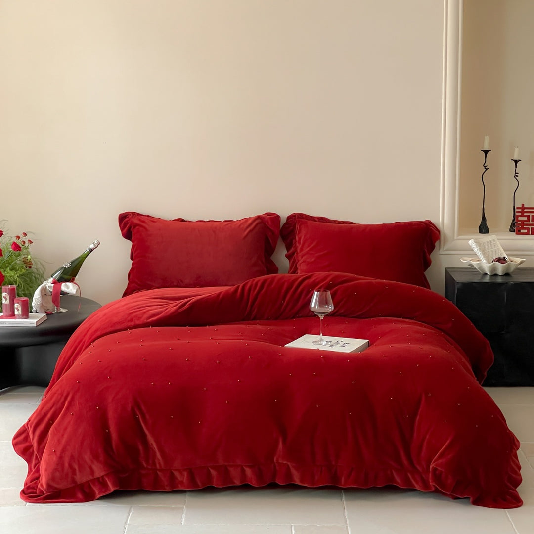 Samt-bed linen set with pearl application and frill