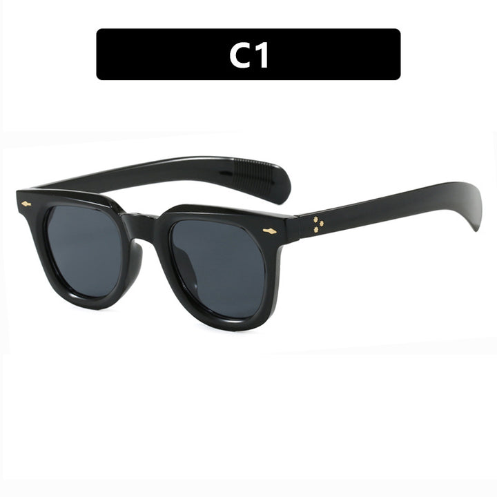 Women's stylish sunglasses in trendy design with elegant frame Stornfield