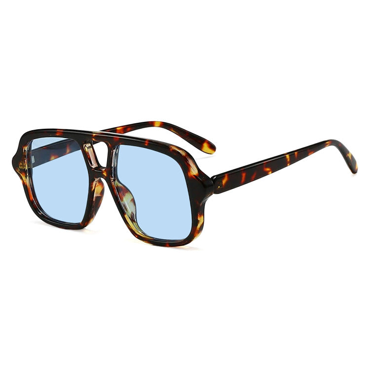 Ladies stylish oversized sunglasses in simple design Stornfield