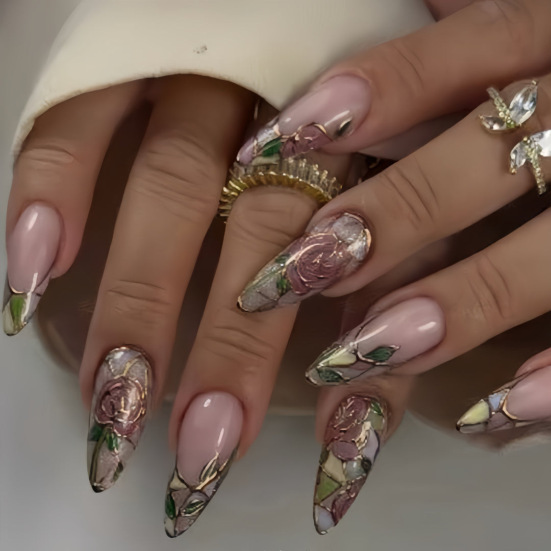Decorative Artificial Nails Stornfield