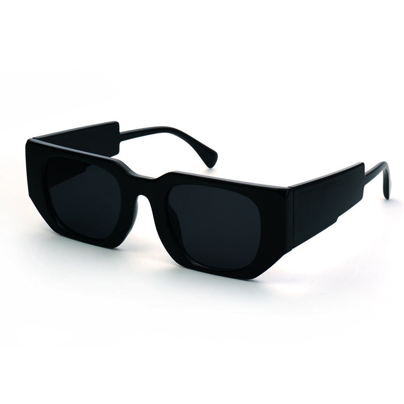 Women's fashion sunglasses with angular frame and UV protection Stornfield
