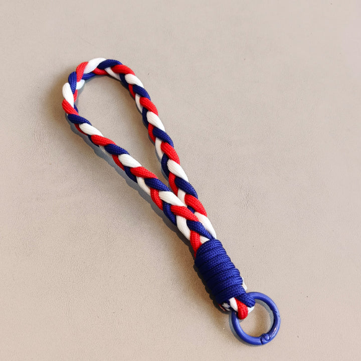 Durable Paracord Keychain Stornfield