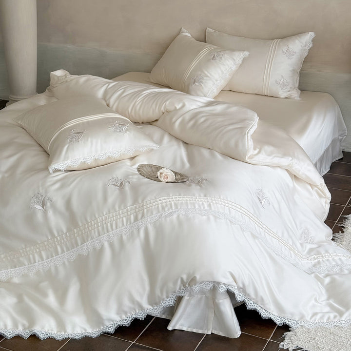Organic Cotton Embroidered Duvet Cover Set with Lace-Trimmed Pillow Shams and Pin-Tuck Detail