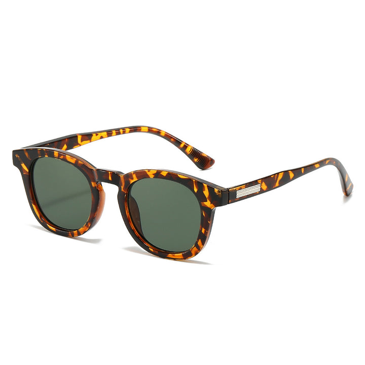 Retro-Inspired Rectangle Sunglasses Stornfield