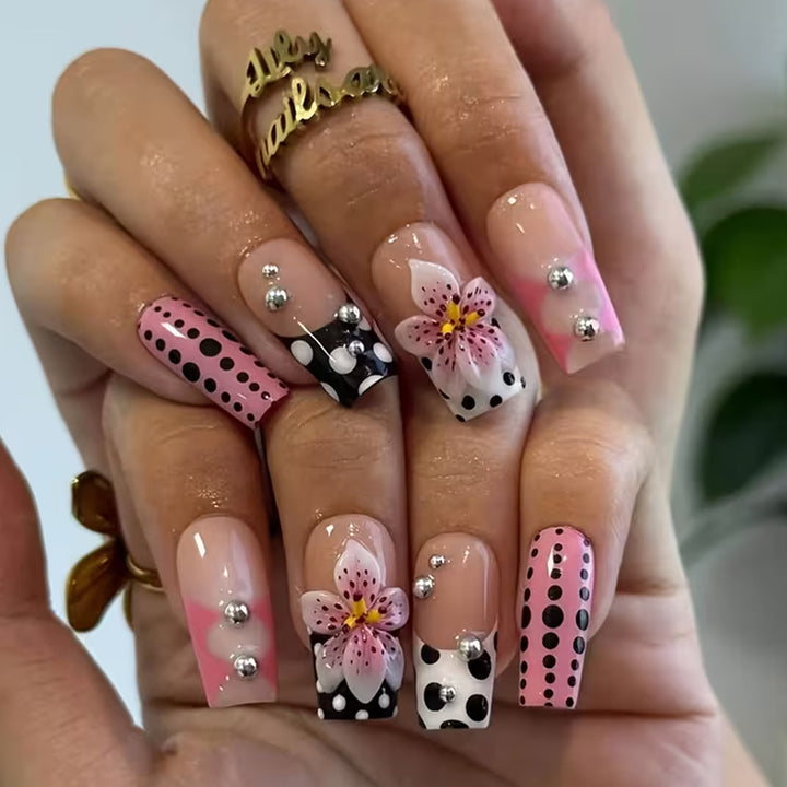 Artistic Floral Nail Art Stornfield
