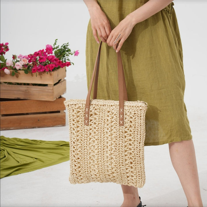 Spacious straw shoulder bag with elegant leather handles Stornfield