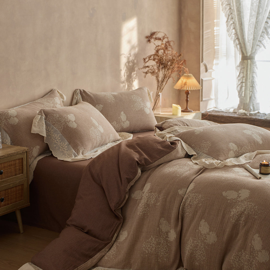 Ruffled Lace-Trim Reversible Duvet Cover Set with Tied Pillow Shams