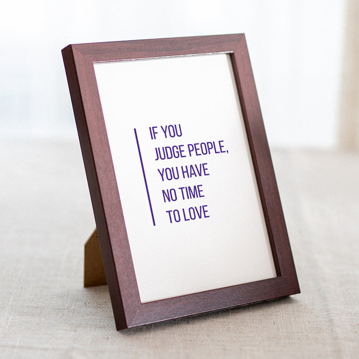 Elegant Wooden Tabletop Picture Frame