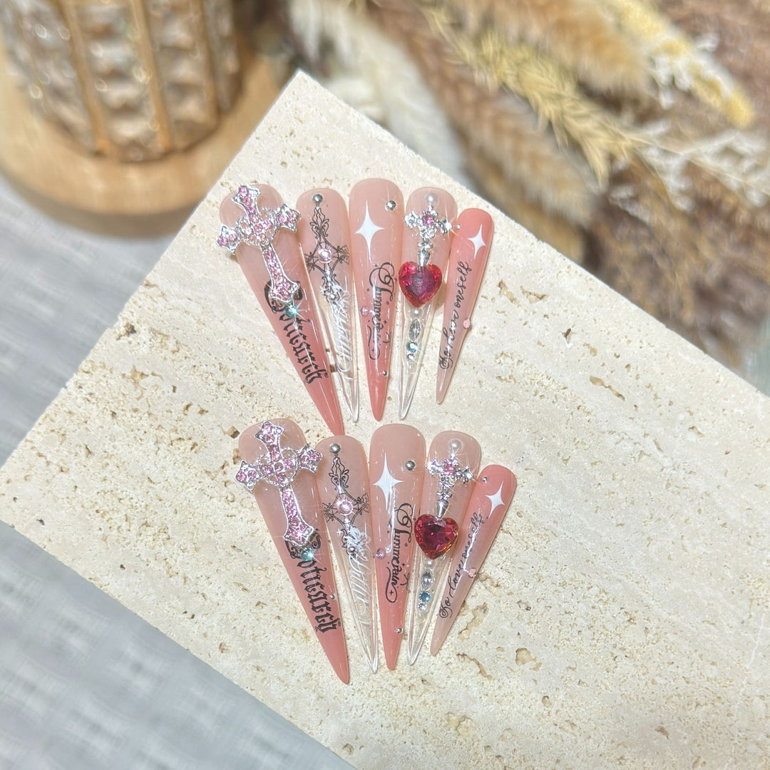 Artistic Press-On Nail Tips Stornfield