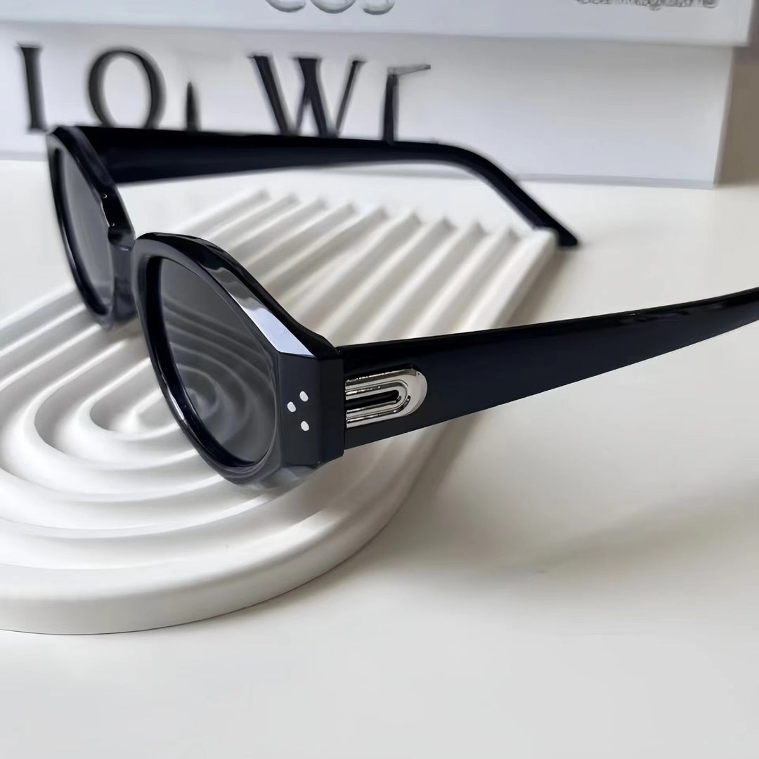 Women's fashionable retro sunglasses in cat eye style Stornfield