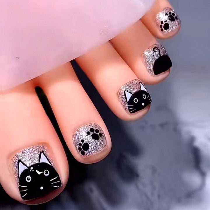Nail art with cat motif Stornfield