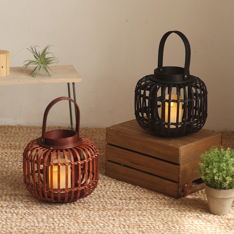 Elegant lantern made of braided material Stornfield