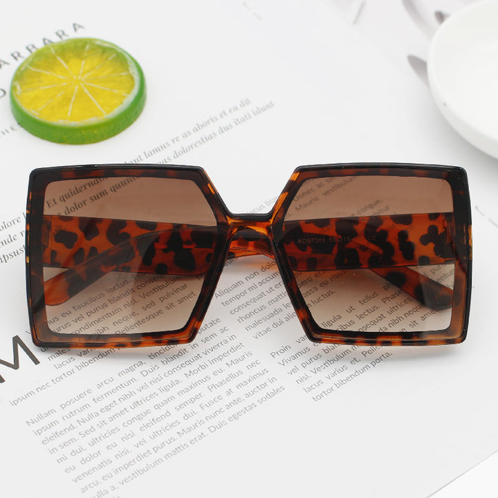 Women's Fashion Oversized Sunglasses with Angular Design Stornfield