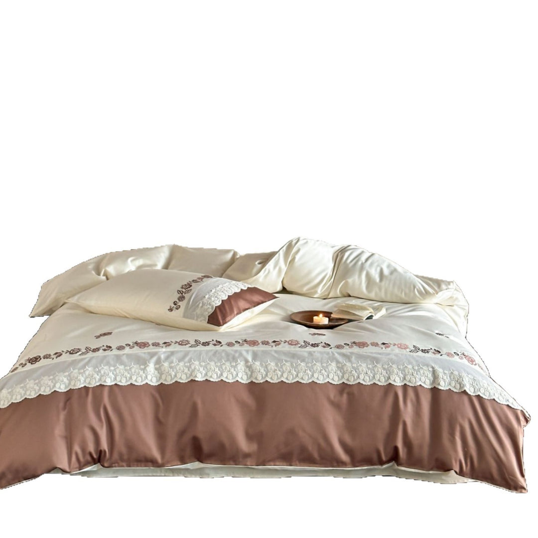 Embroidered Sateen Duvet Ensemble with Scalloped Lace Border