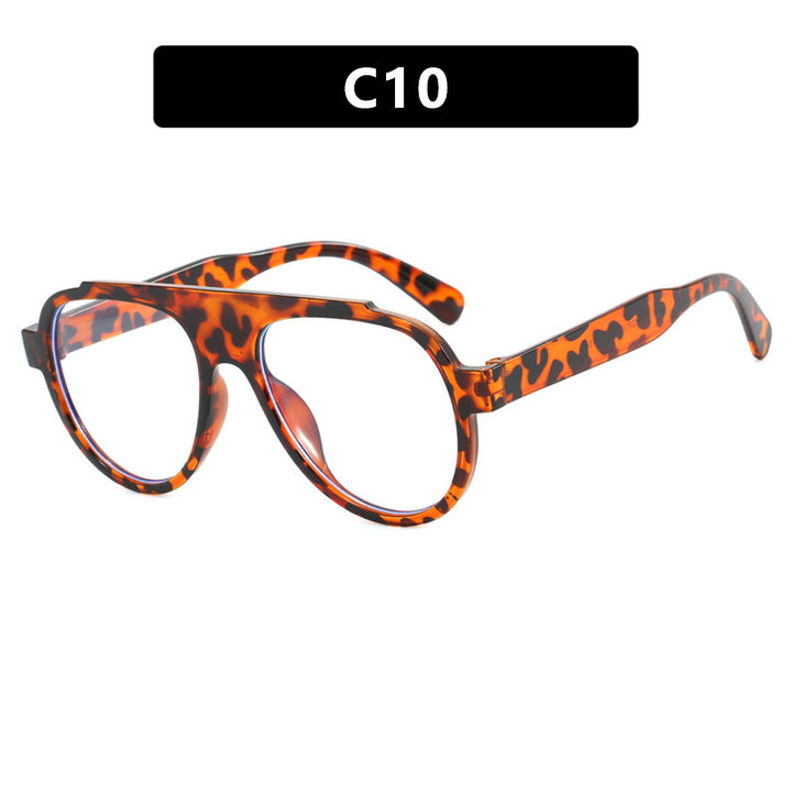Women Vintage-Style Sunglasses with Elegant Plastic Frame in Leopard Pattern Stornfield