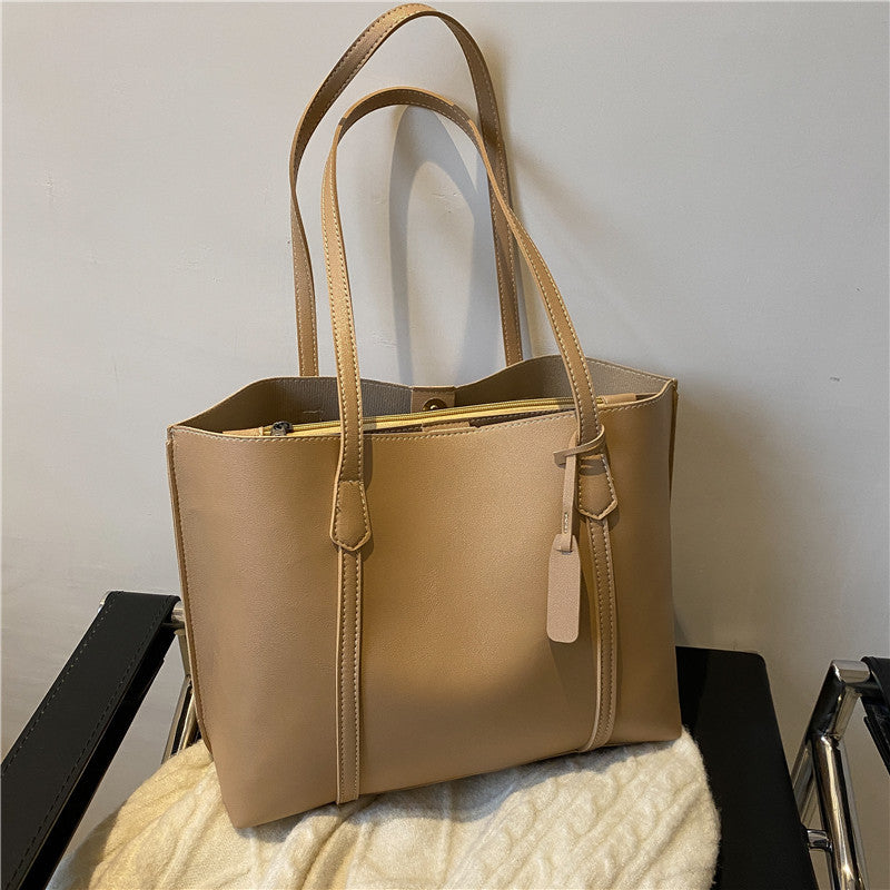 Luxurious Structured Tote Bag