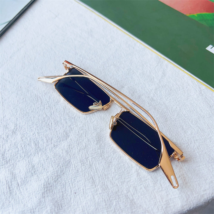 Fashion-Forward Geometric Frame Sunglasses Stornfield