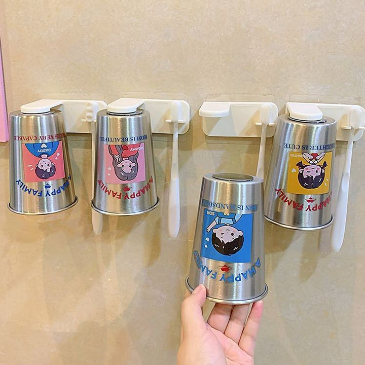 Wall-mounted cup with playful design Stornfield