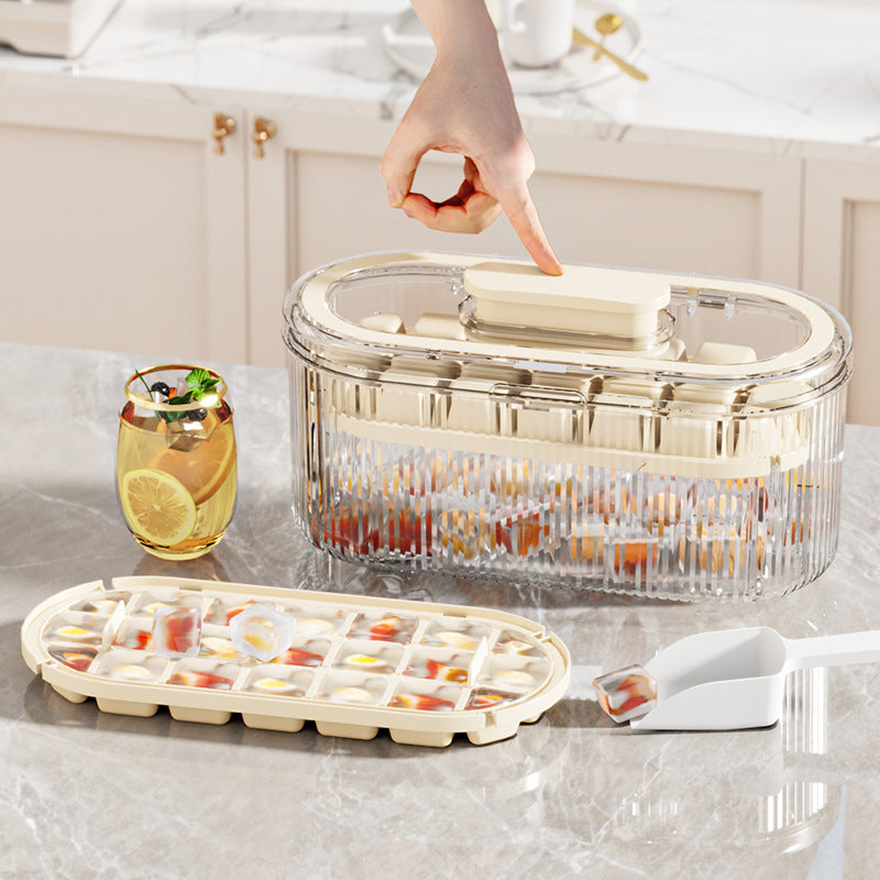 Ladies stackable ice cube tray with practical scoop and airtight lid Stornfield