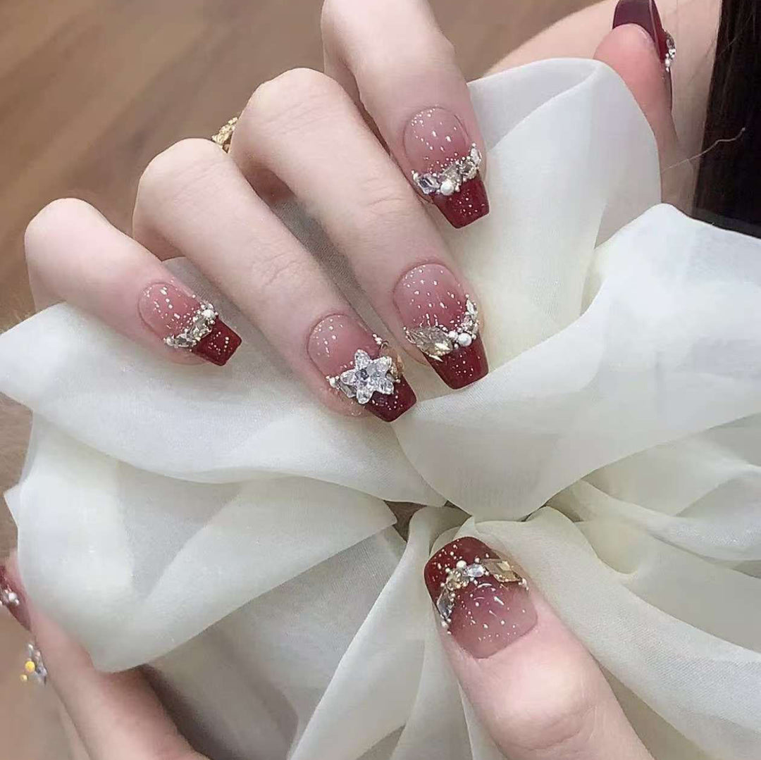 Decorative Glittered Press-On Nail Set Stornfield