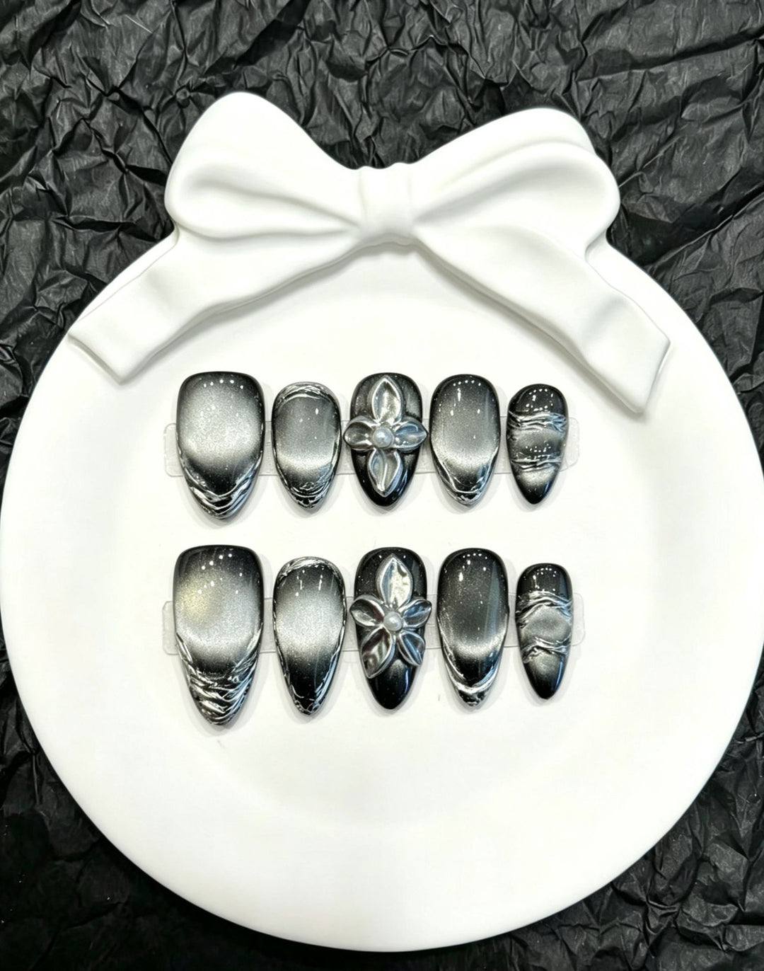 Premium Metallic Floral Press-On Nail Art Set