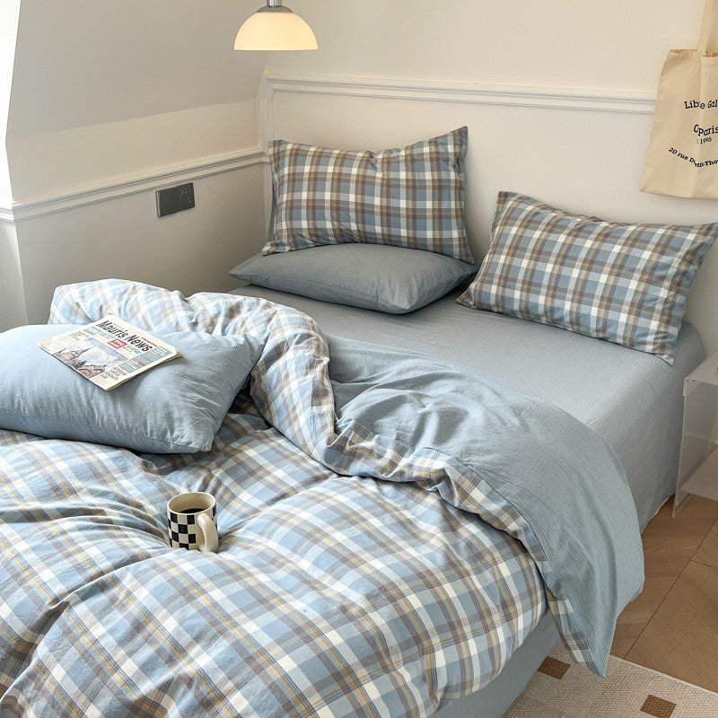 Reversible duvet cover set made of cotton renforce with fine check pattern and extra soft jersey fitted sheet