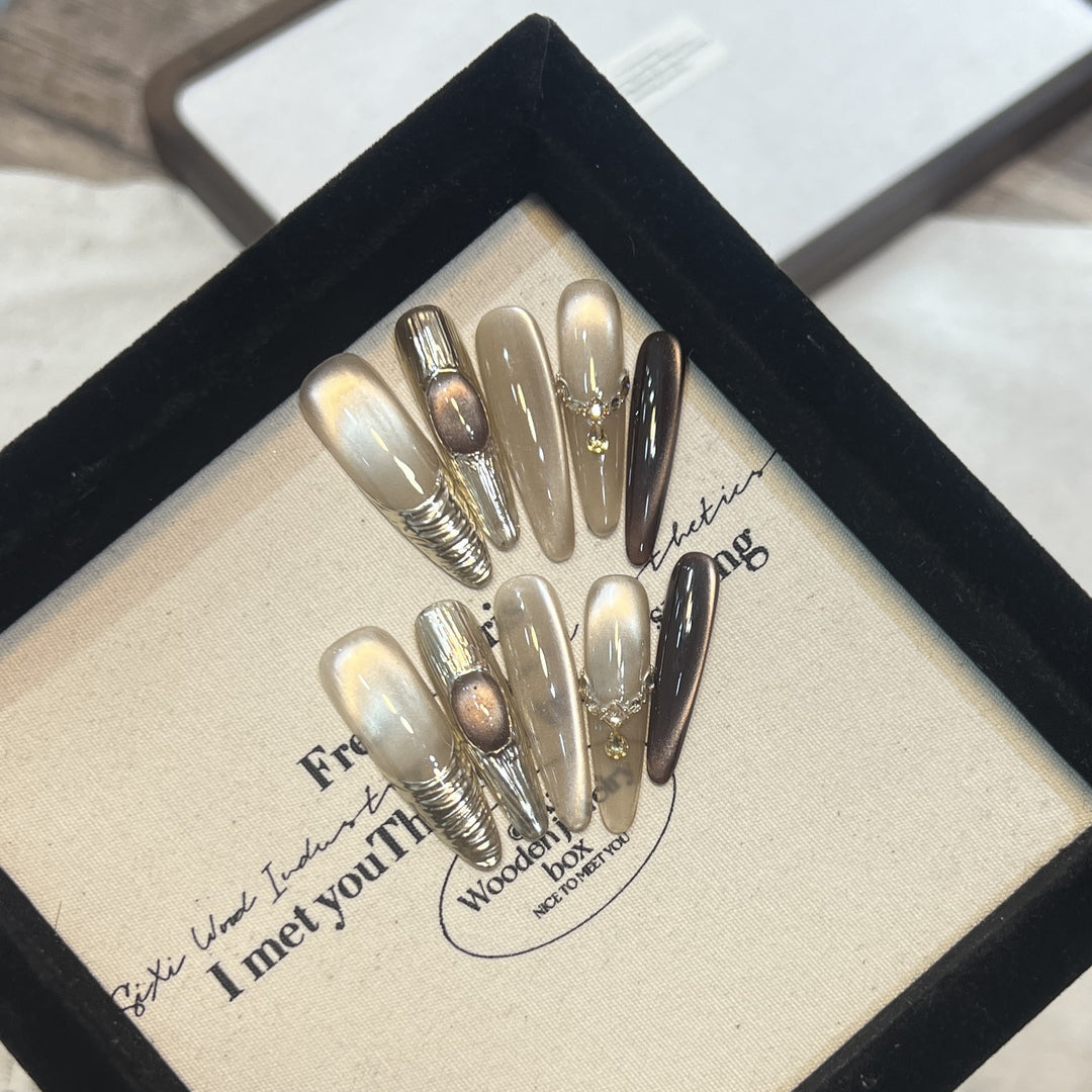 Artistic Press-On Nail Design Stornfield