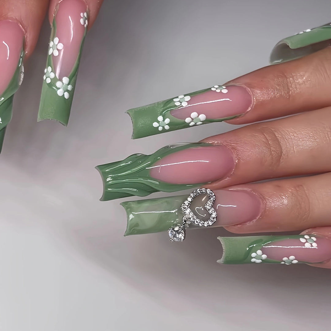 Floral 3D Decorative Nail Art Stornfield