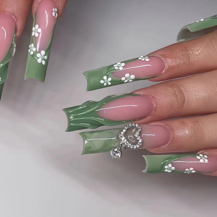 Floral 3D Decorative Nail Art Stornfield