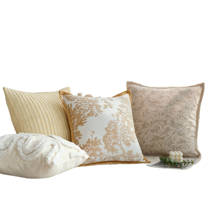 Elegant cushion with floral embroidery details