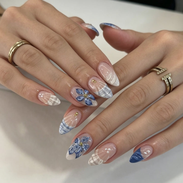 Artistic Floral and Geometric Press-On Nail Set Stornfield