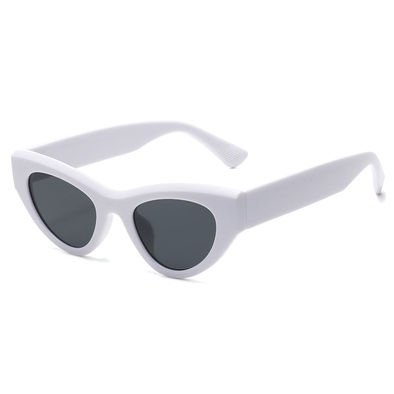 Women’s fashionable sunglasses in trendy cat-eye style Stornfield