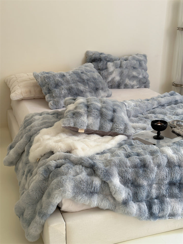 Luxury Faux Fur Blanket and Matching Cushion Set