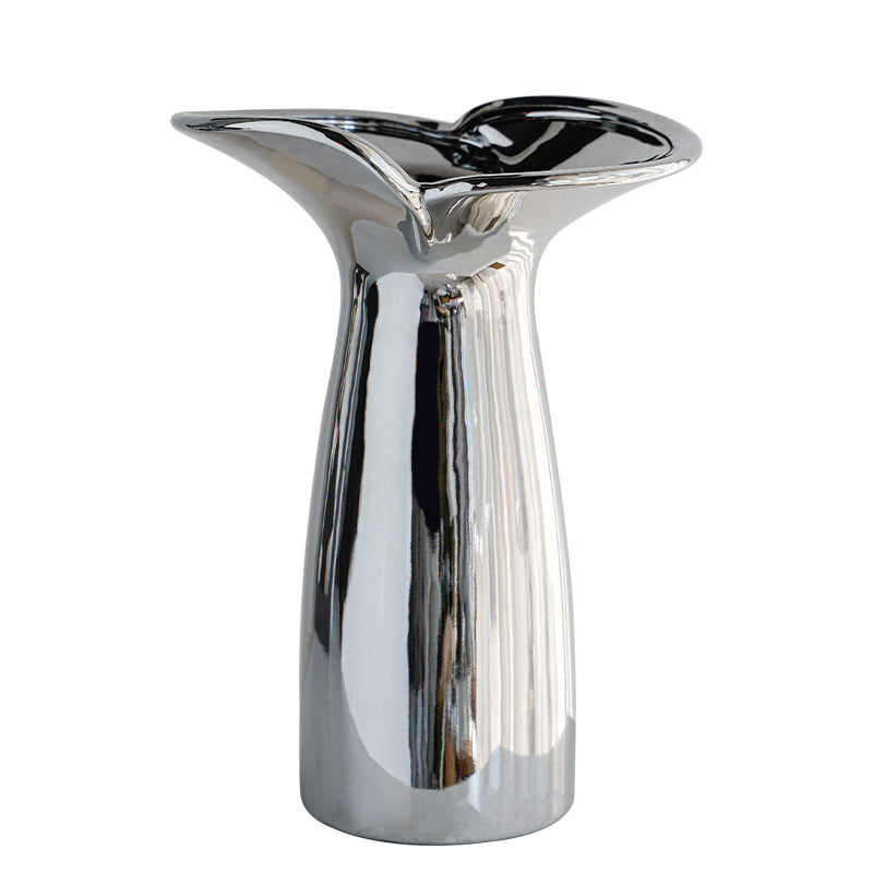 Elegant and modern ceramic vase Stornfield