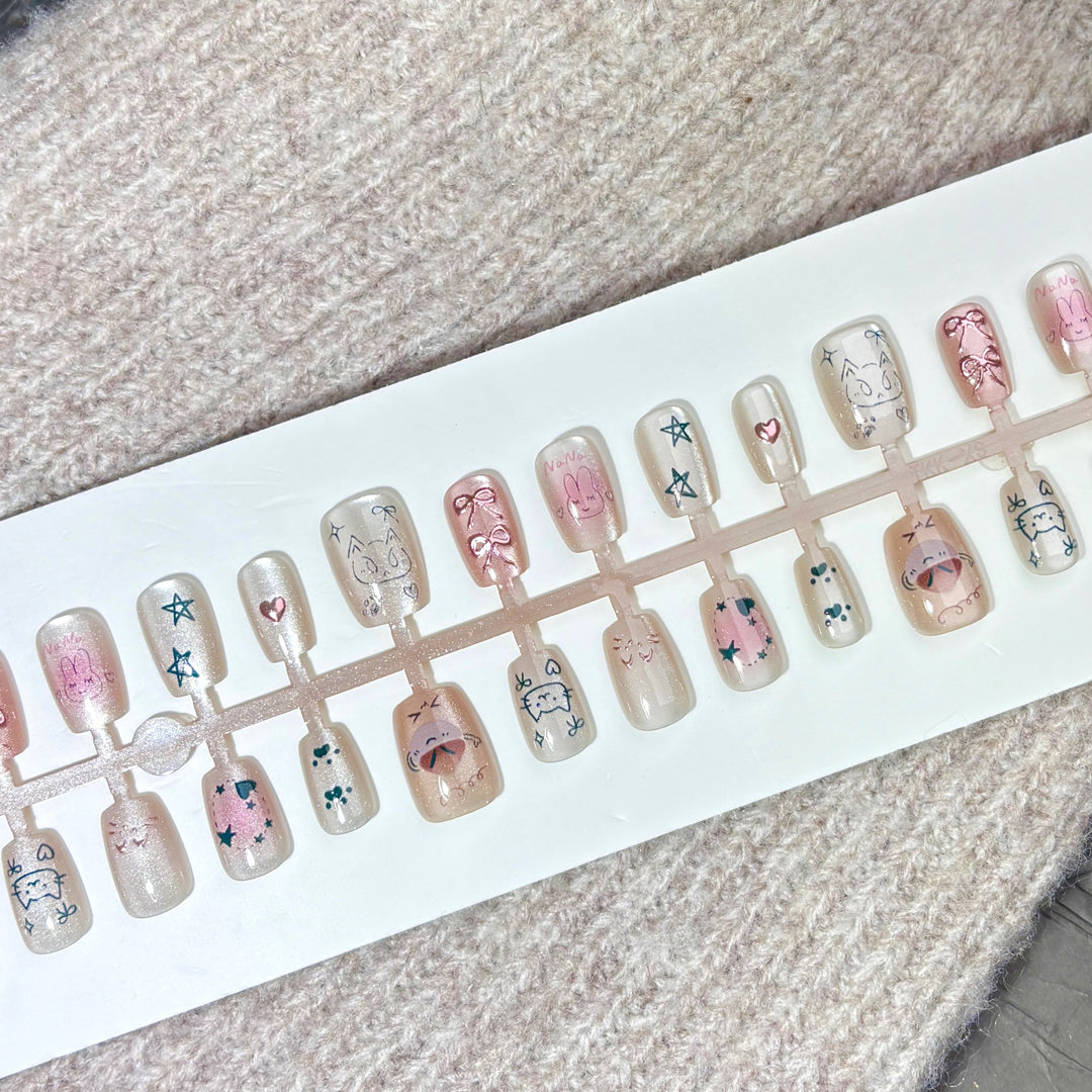 Decorative Character-Themed Press-On Nail Set