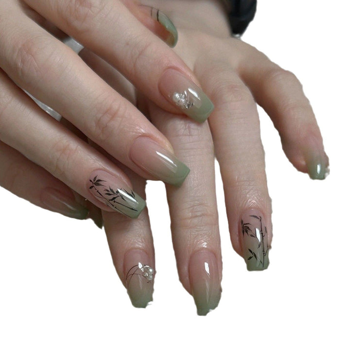 Botanical Floral Design Press-On Nails Stornfield