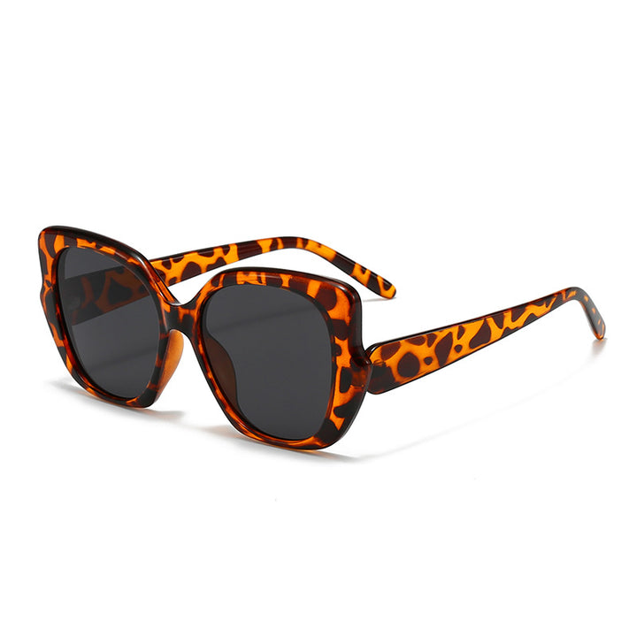 Women's oversized fashionable sunglasses with curved frame Stornfield