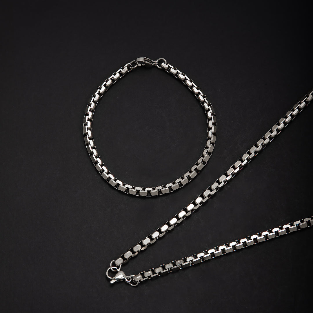 Modern Interlocking Link Chain Set Stornfield