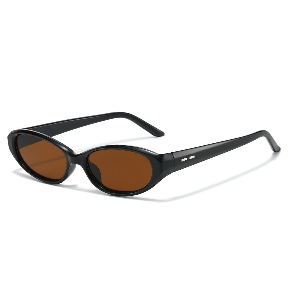 Sleek Retro-Inspired Oval Sunglasses Stornfield