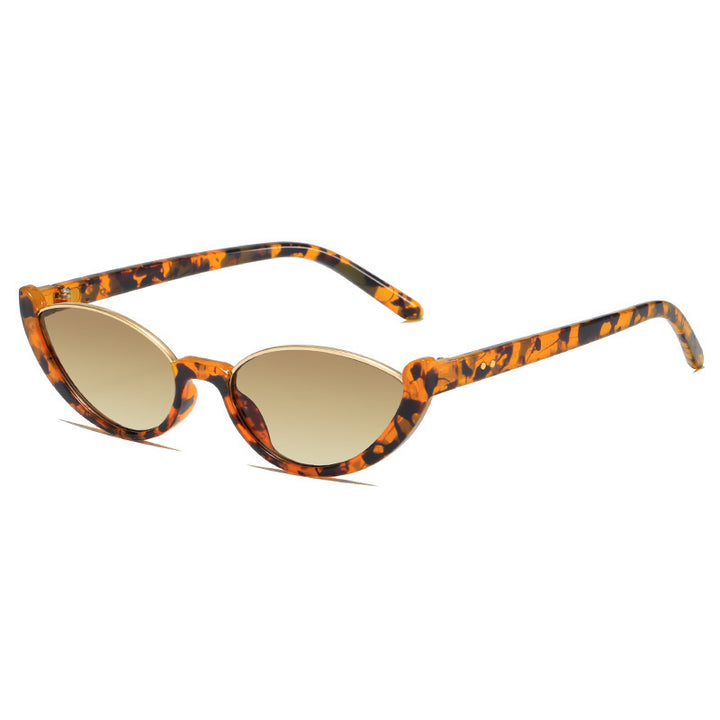 Ladies Cat-Eye Sunglasses with subtle frame and polarized lenses Stornfield