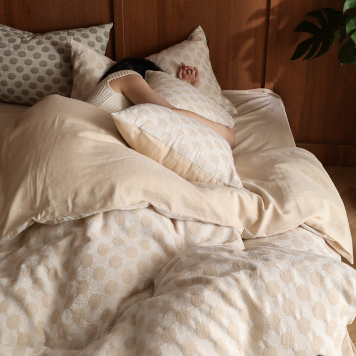 Luxury Jacquard Polka Dot Duvet Cover Set