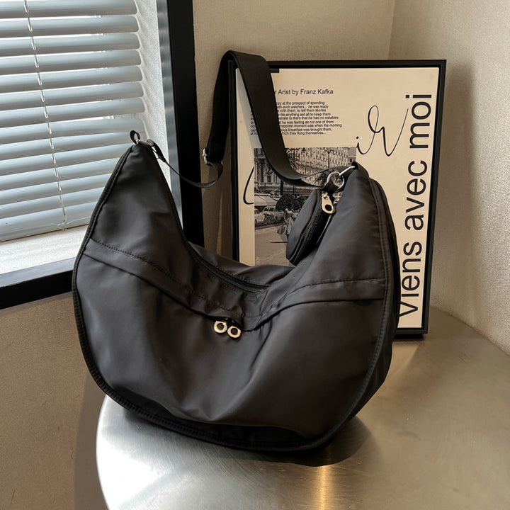 Stylish Lightweight Hobo Bag Stornfield